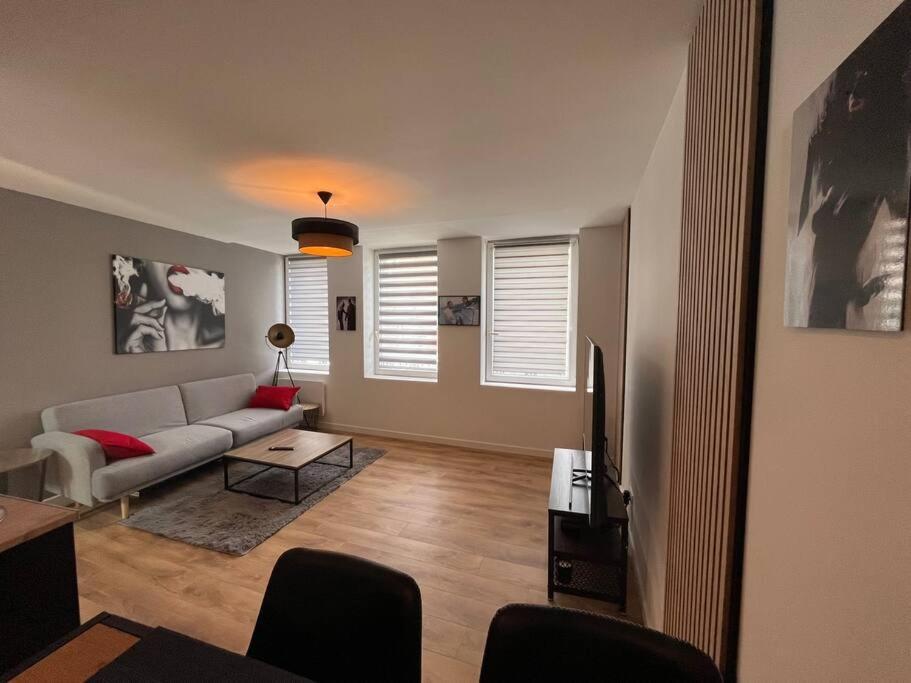 شقة Voyage En Duplex En Hyper Centre فالنسيان المظهر الخارجي الصورة